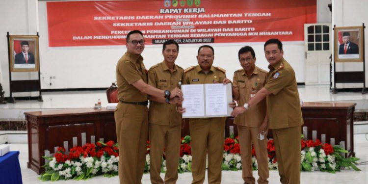 Sekda Provinsi dan Sekda Wilayah DAS Barito Raker Percepatan Pembangunan Universitas Barito Raya