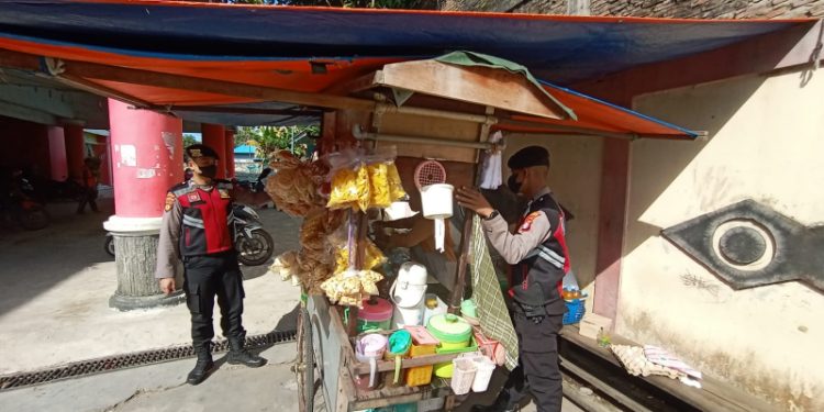 Sat Samapta Polres Seruyan Patroli Dialogis Sambang Warga