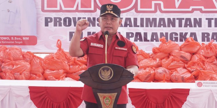 Gubernur Sugianto Sabran Buka Pasar Murah dan Pasar Penyeimbang Serentak se-Kalteng