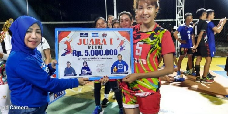 Kejuaraan Bola Voli AHY Cup di Buntok Berlangsung Meriah