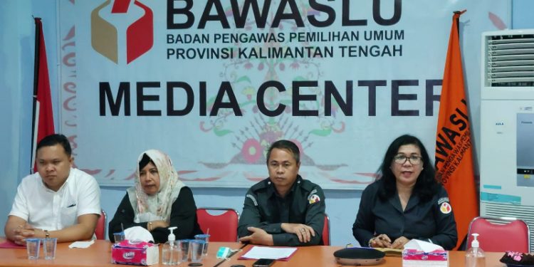 Satriadi Kembali Dipercayakan Pimpin Bawaslu Kalteng