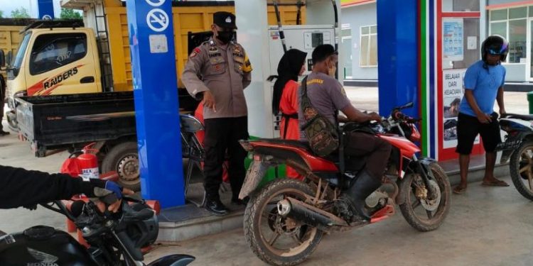Antisipasi Penyalahgunaan BBM, Polsek Danau Sembuluh Awasi SPBU