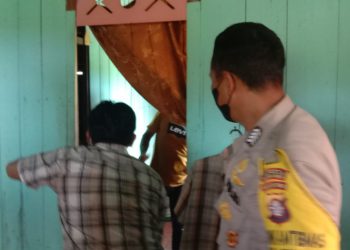 Kaget, Adik Temukan Kakaknya Tewas Gantung Diri di Kamar