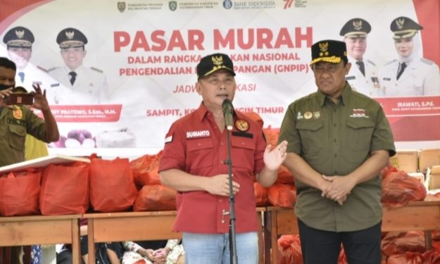 Serius Kendalikan Inflasi, Gubernur dan Wagub Hingga Sekda Kalteng Tinjau Langsung Pasar Murah di Sampit