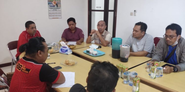 Seluruh Atlit Porwanas Kalteng Diberangkatkan Ke Surabaya Minggu, 20 Nopember 2022