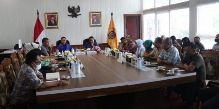 Gubernur Sugianto: Harus ada Tindakan Nyata Satgas Pangan Dalam Pengendalian Harga