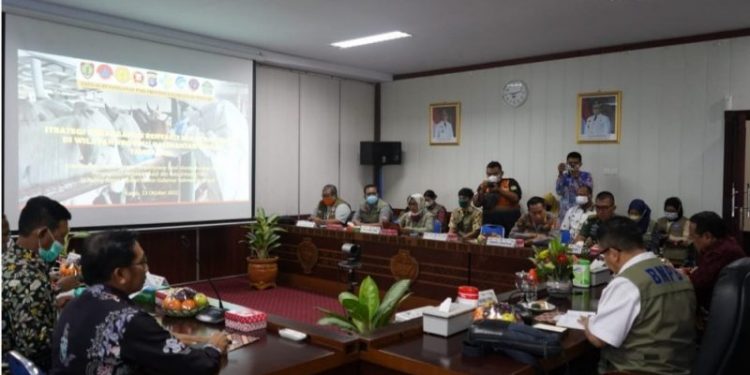Nuryakin Pimpin Rapat Lanjutan Penyampaian Hasil Monev Penanganan PMK di Palangka Raya, Pulang Pisau dan Katingan