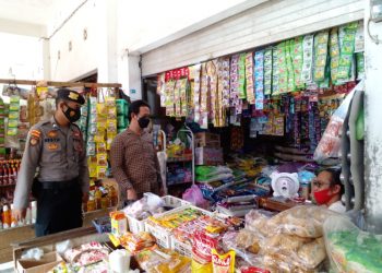 Satreskrim Polres Seruyan Giat Yustisi di Pasar Saik Kuala Pembuang