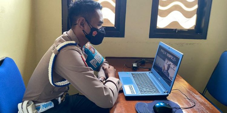 Anggota Sipropam Ikuti Pelatihan Akreditor Secara Online