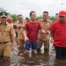 Gubernur Sugianto Sabran Ingatkan Bupati/Wali Kota Perhatikan Kesehatan Warga Terdampak Banjir