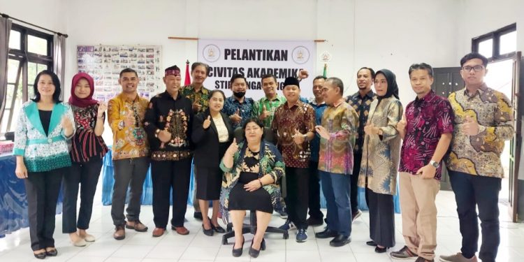 Ketua YPH Lantik Pejabat STIP Bunga Bangsa Palangka Raya yang Baru
