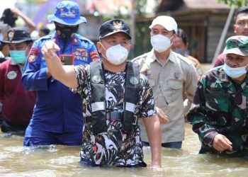 Gubernur Sugianto Sabran Gerak Cepat Bantu Masyarakat Terdampak Banjir yang Kepung Kalteng