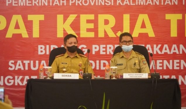 Sahli Suhaemi Pimpin Rakernis Perpustakaan Satuan Pendidikan Menengah se-Kalteng
