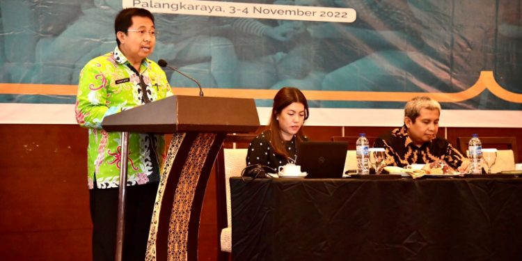 Kepala Bappedalitbang Hadiri Rapat Sosialisasi Pemanfaatan Data REGSOSEK dan Diseminasi SEPAKAT Prov. Kalteng