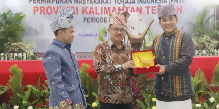 Herson B Aden : Momentum Pelantikan PW PMTI Kalteng Semakin Tingkatkan Semangat Kekeluargaan