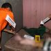 Rekonstruksi Pembunuhan Pasutri Diperagakan Pelaku Fajri