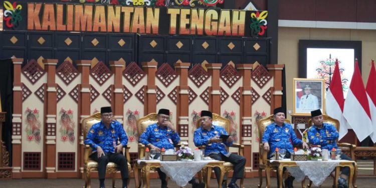 Pemprov Kalteng Beri Penghargaan Satyalancana Karya Satya