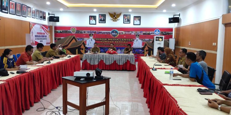 Pameran Inovasi Pendidikan Kalteng Berkah Sebagai Ajang Promosi Wirausaha Siswa SMA, SMK dan SLB se Kalteng