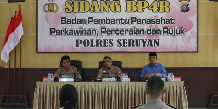 Bag SDM Polres Seruyan Melaksanakan Sidang BP4R