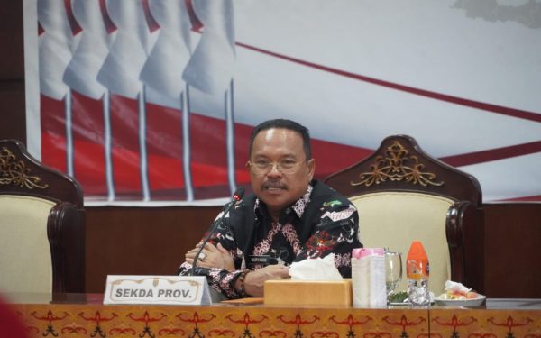 Sekda Prov. Kalteng, H. Nuryakin, Pimpin Rapat Tim Pengendali Inflasi Daerah Kalteng