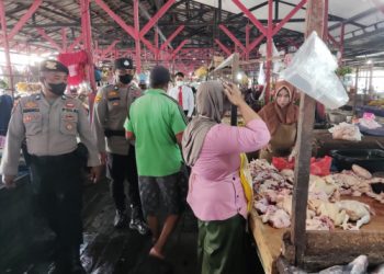 Tim Patroli KRYD Polres Seruyan Cek Ketersediaan dan Harga Bahan Pokok 