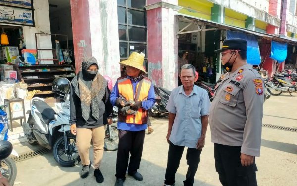 Sat Binmas Polres Seruyan Berikan Edukasi Covid-19, Melalui Giat Sambang