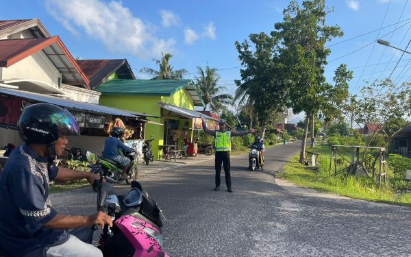 Sat Lantas Polres Seruyan Rutin Gatur Lalin di Pagi Hari