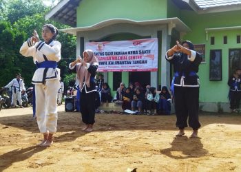 Tarik Minat Masyarakat, Relawan Ganjar Milenial Center Gelar Pentas Seni Silat Kera Sakti