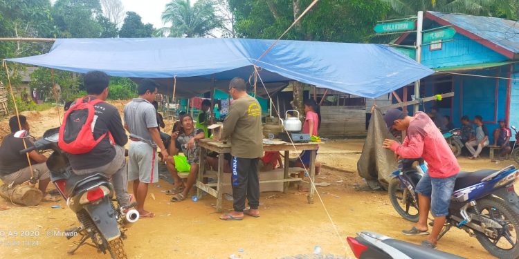 Masyarakat Muara Untu Tuntut Janji Perusahaan PT. Pandu Jaya Gemilang Agung Perbaiki Jalan