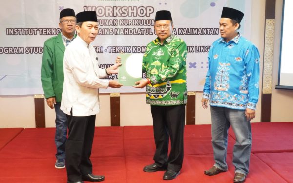Lulusan ITS NU Diharapkan Ikut Andil Dalam Pembangunan Kalteng