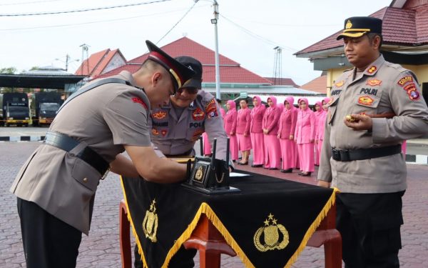 Kapolres Seruyan Pimpin Sertijab Enam Perwira