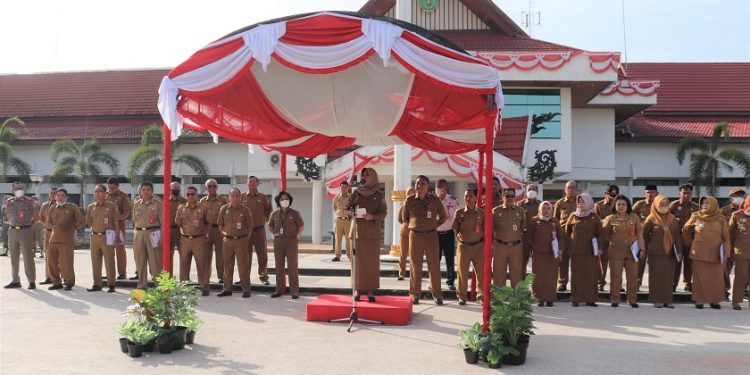 Pasca Natal dan Tahun Baru, Pemkab Barsel Gelar Apel ASN