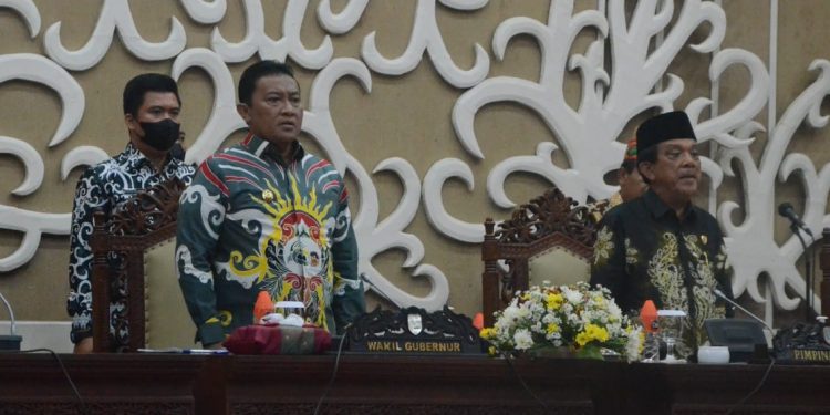 Wagub Hadiri Rapat Paripurna di DPRD Kalteng