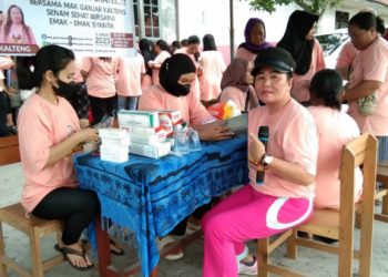 Mak Ganjar Kalteng Gelar Pengobatan Gratis dan Menyasar Ibu-ibu di Kapuas