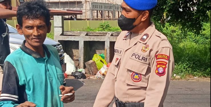 Antisipasi Gangguan Kamtibmas, Satpolairud Polres Seruyan Berdialog dengan Masyarakat