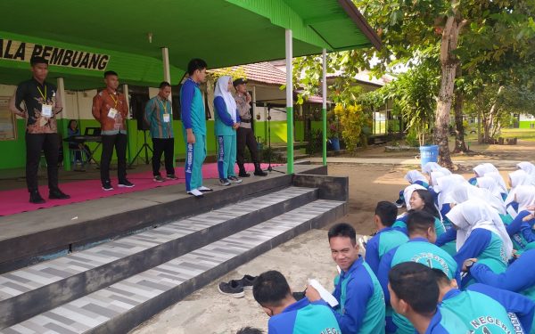 Jelang Penerimaan Polri, Bag SDM Polres Seruyan Sosialisasi Ke Sekolah