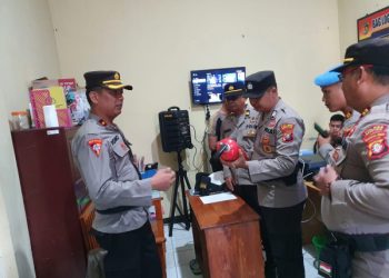 Antisipasi Terjadi Kebakaran, Baglogistik Polres Seruyan Cek Peralatan Apar
