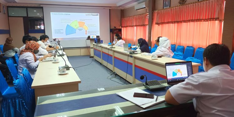 BKKBN Kalteng Ikuti Sosialisasi Penyederhanaan Birokraai di Lingkungan Kerja