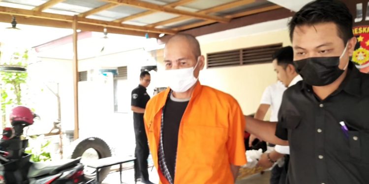 Buka Jasa Suntik Payudara Tanpa Ijin, Berakhir di Penjara