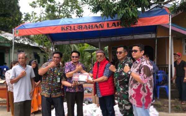 Sekda H Nuryakin dan Istri Salurkan Bantuan kepada Korban Kebakaran di Lahei 2