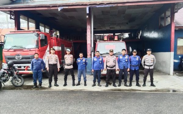 Tim Patroli Polres Seruyan Ajak Tanggulangi Karhutla