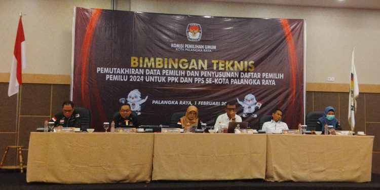 KPU Kota Palangka Raya Bimtek PPK dan PPS Dalam Persiapan Coklit Data Pemilih