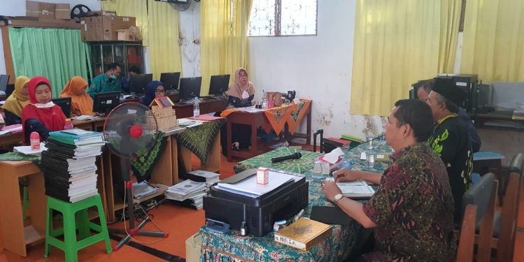 Kepala MTs Anur  H. Rus’ansyah : PKKM Penting Untuk Meningkatkan Profesionalisme Dalam Melaksanakan Tugas