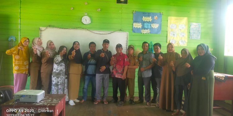 SMPN 4 Satap Murung Melaksanakan Rapat dan Sosialisasi Arkas BOSP Tahun 2023