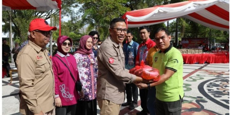 Pemprov. Kalteng Gelar Pasar Murah untuk PNS Golongan II, I, dan Tenaga Kontrak