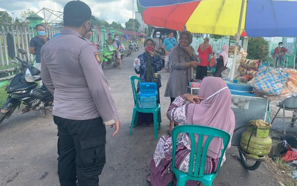 Cegah Pungli, Personel Polsek Danau Sembuluh Beri Sosialisasi