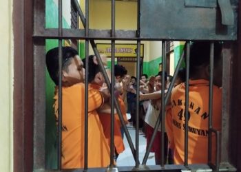 Jumat Sehat, Sat Tahti Polres Seruyan Ajak Tahanan Berolahraga