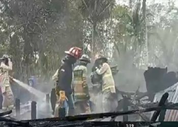 Si Jago Merah Hanguskan Rumah dan Gudang Penimbunan Solar