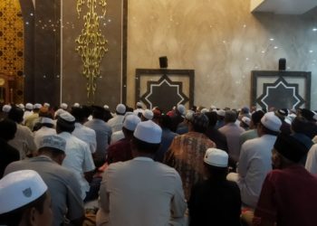 Salat Tarawih Perdana, Masjid Kubah Kecubung Dipenuhi Jemaah