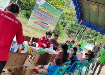 Selain Laksanakan Kewajiban Sosial, PT STP Bagikan Bingkisan pada Warga di Dua Desa